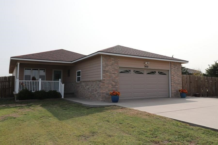 Property Photo:  7450 Lindsay Drive  KS 67851 