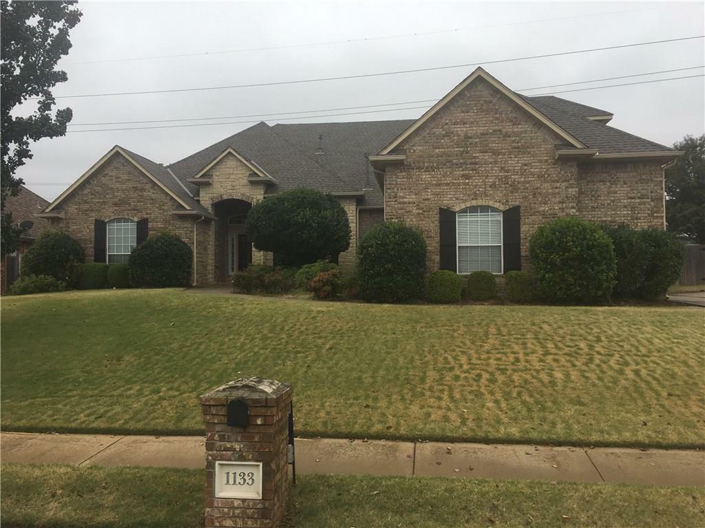 Property Photo: 1133 Outabounds Drive OK 73034