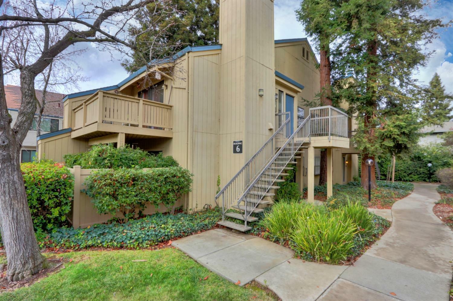 Property Photo:  2280 Hurley Way 6  CA 95825 