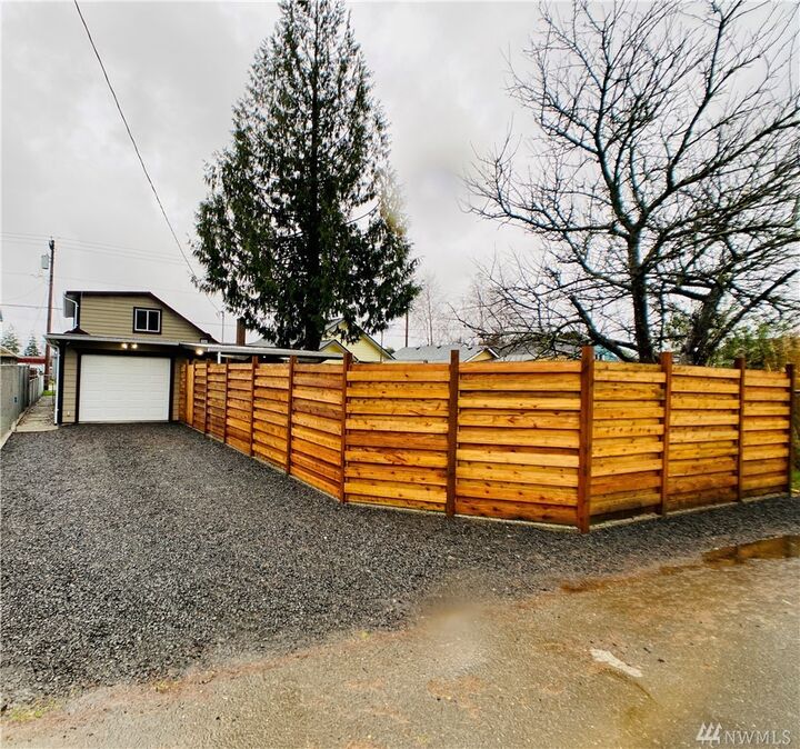 Property Photo:  3025 Aberdeen Ave  WA 98550 
