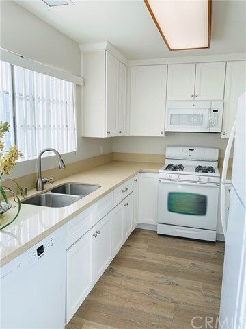 Property Photo:  2931 Plaza Del Amo 73  CA 90503 