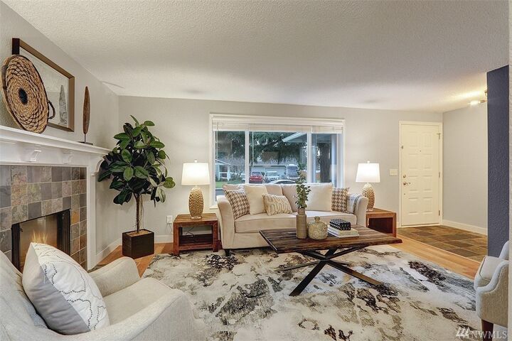 Property Photo: 819 117th St SW WA 98204