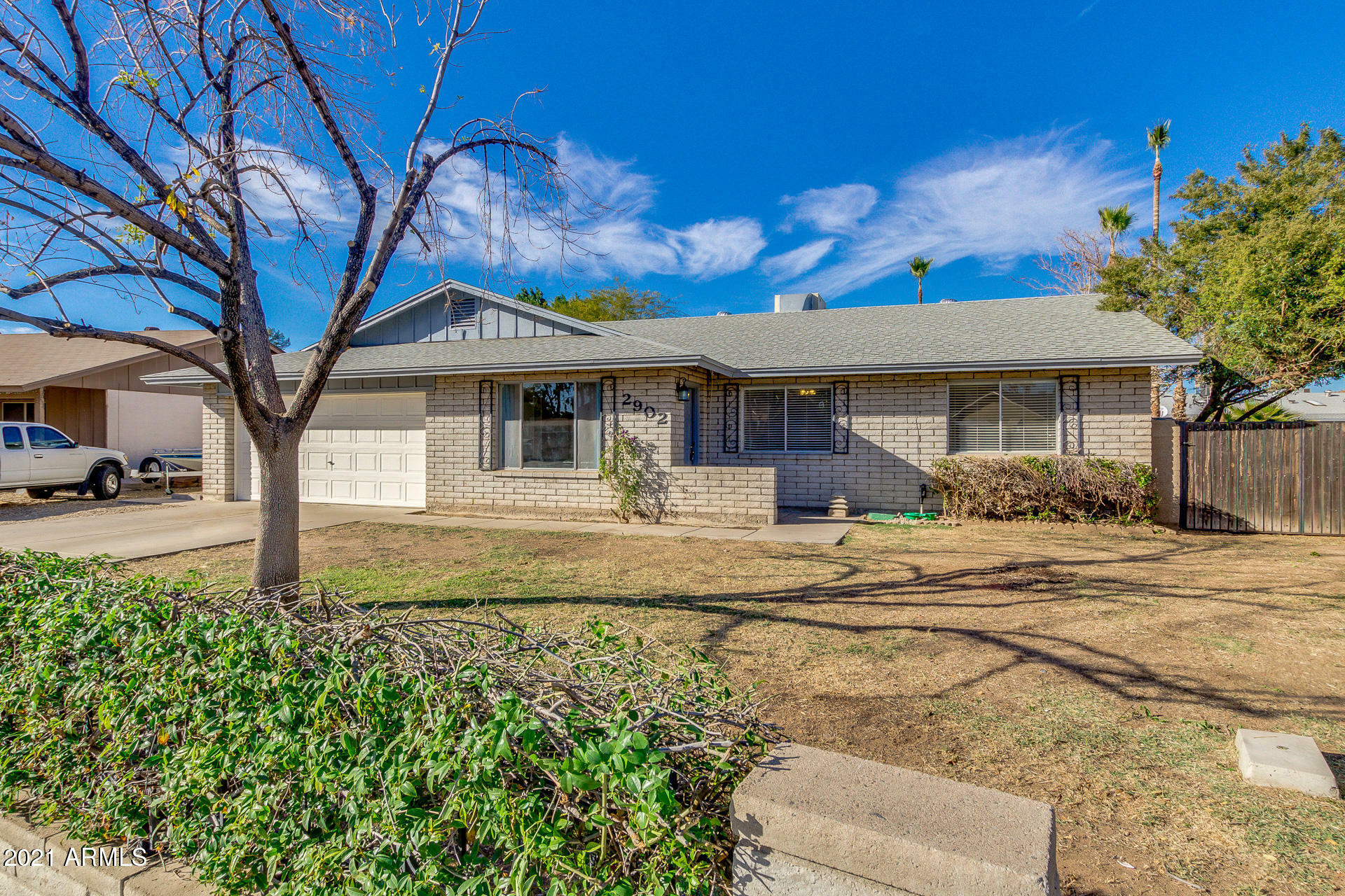 Property Photo:  2902 W Redfield Road  AZ 85053 