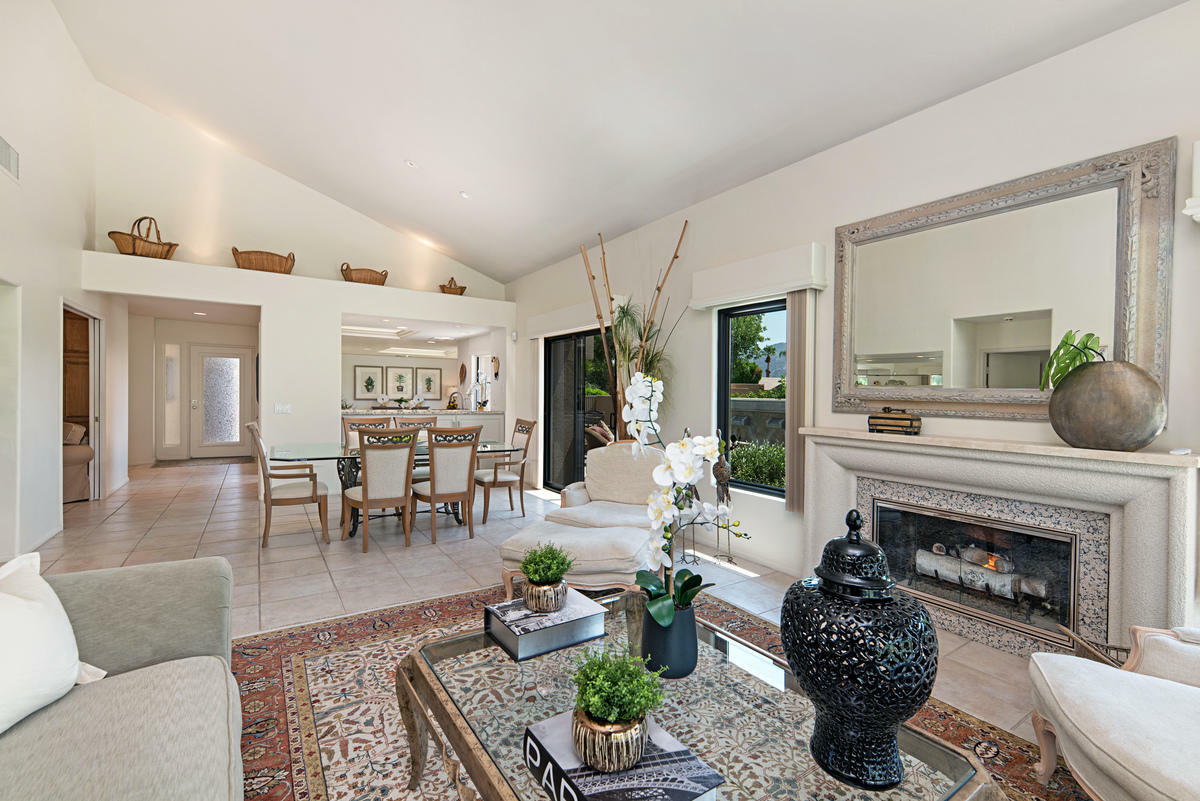 Property Photo: 47821 Quercus Lane CA 92260