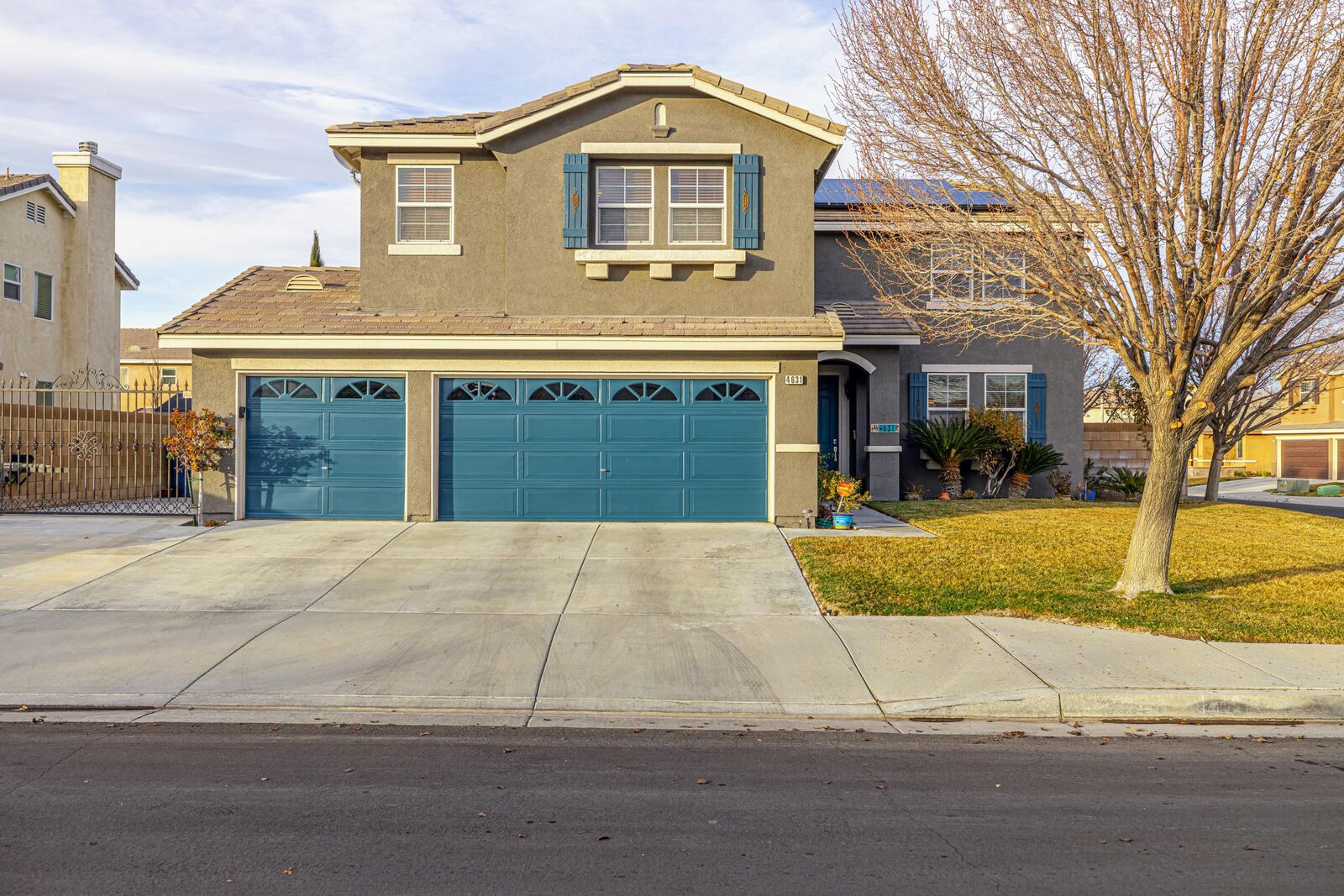 Property Photo:  4631 W Avenue J4  CA 93536 