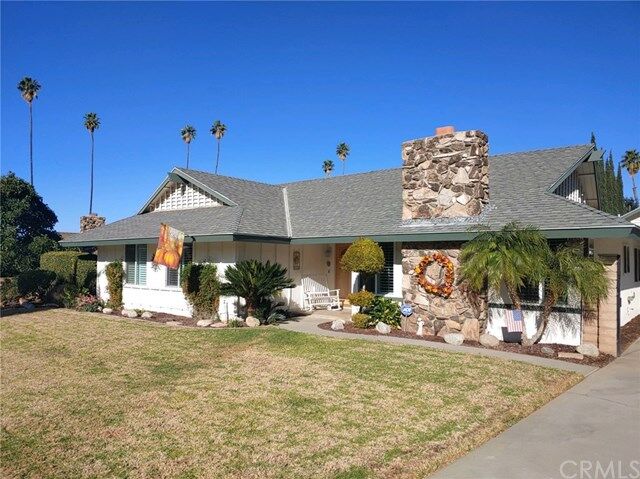 Property Photo: 1229 Monte Vista Drive CA 92507