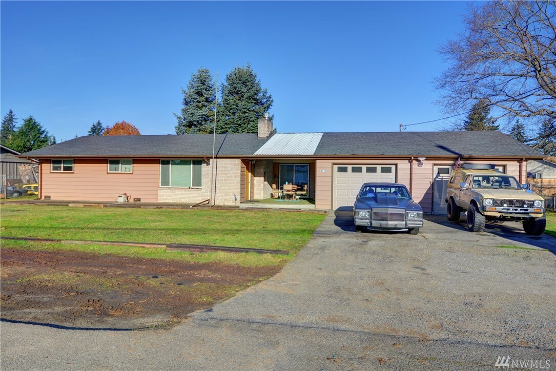 4915 89th Place NE  Marysville WA 98270 photo