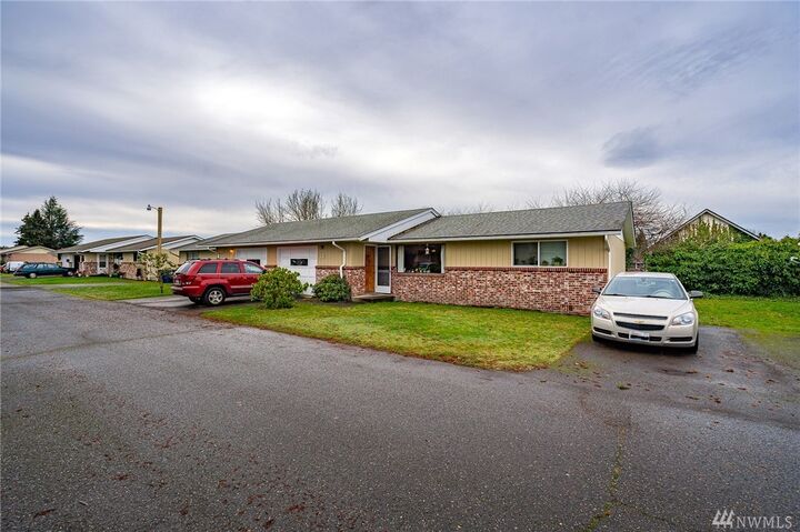 Property Photo:  2714 Mt. Vista Ave  WA 98531 