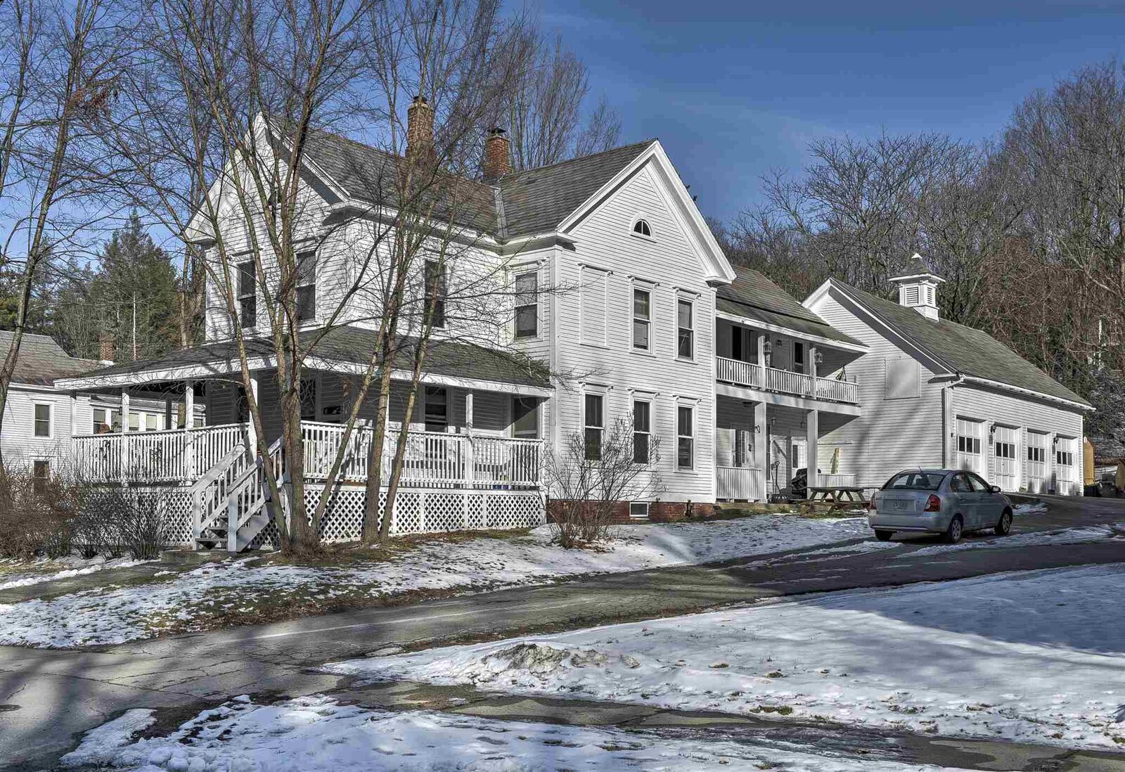 Property Photo: 146 S Lincoln Street NH 03431