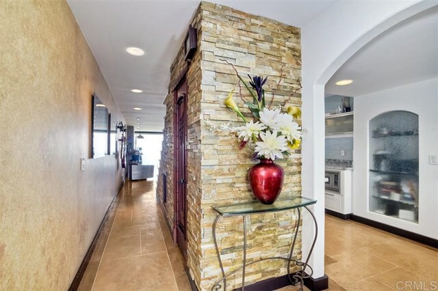 Property Photo: 343 W I CA 92024