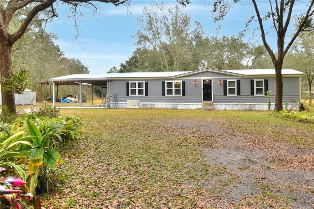 Property Photo:  1325 Pioneer Drive  FL 33809 