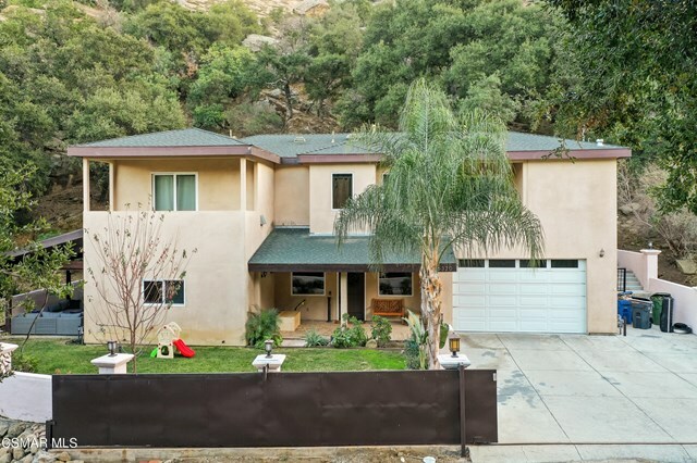 Property Photo:  6320 Del Robles Drive  CA 93063 