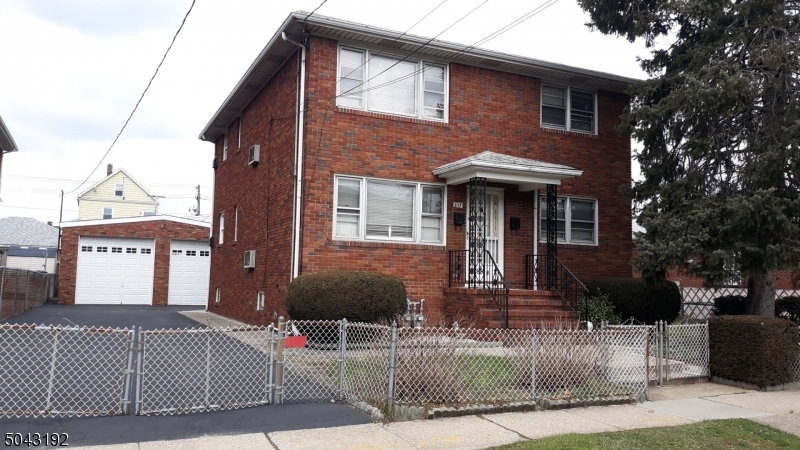 Property Photo:  317 Redcliffe St  NJ 07206 