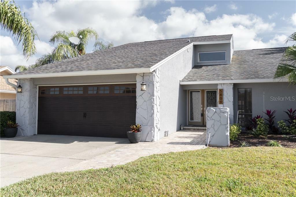 Property Photo:  5809 Galleon Way  FL 33615 