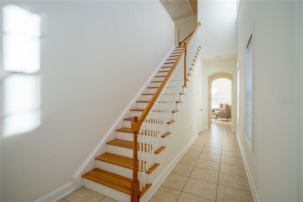 Property Photo:  340 Newbury Place N  FL 33716 