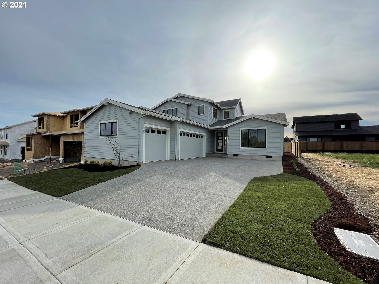 Property Photo:  27611 SW Marigold Ter  OR 97070 