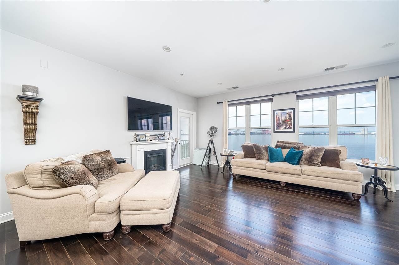 Property Photo:  201 West 30th St 302  NJ 07002 