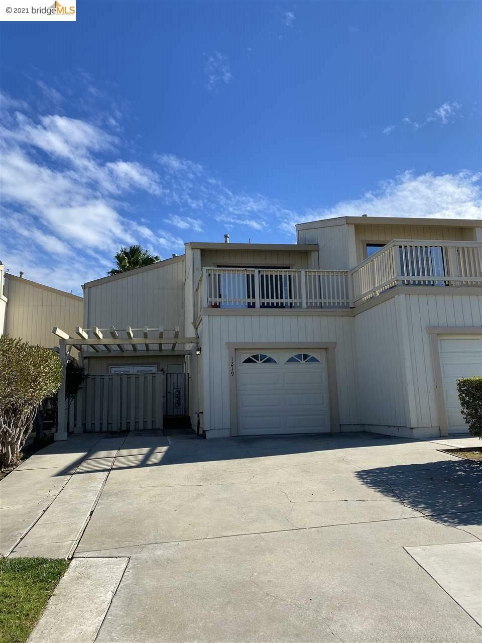 Property Photo:  1219 Marina Cir  CA 94505 