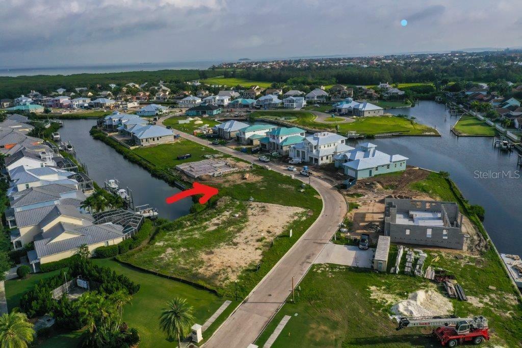 Property Photo:  5702 Tybee Island Drive  FL 33572 