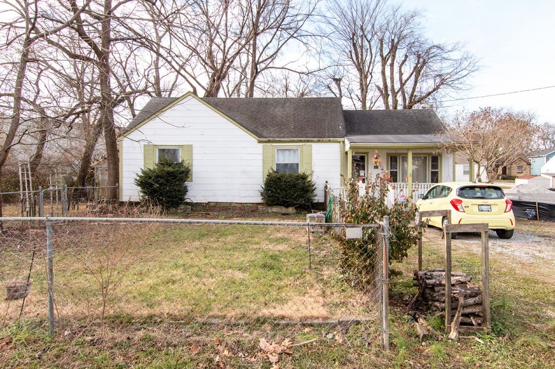 Property Photo: 507 Croley Dr TN 37209