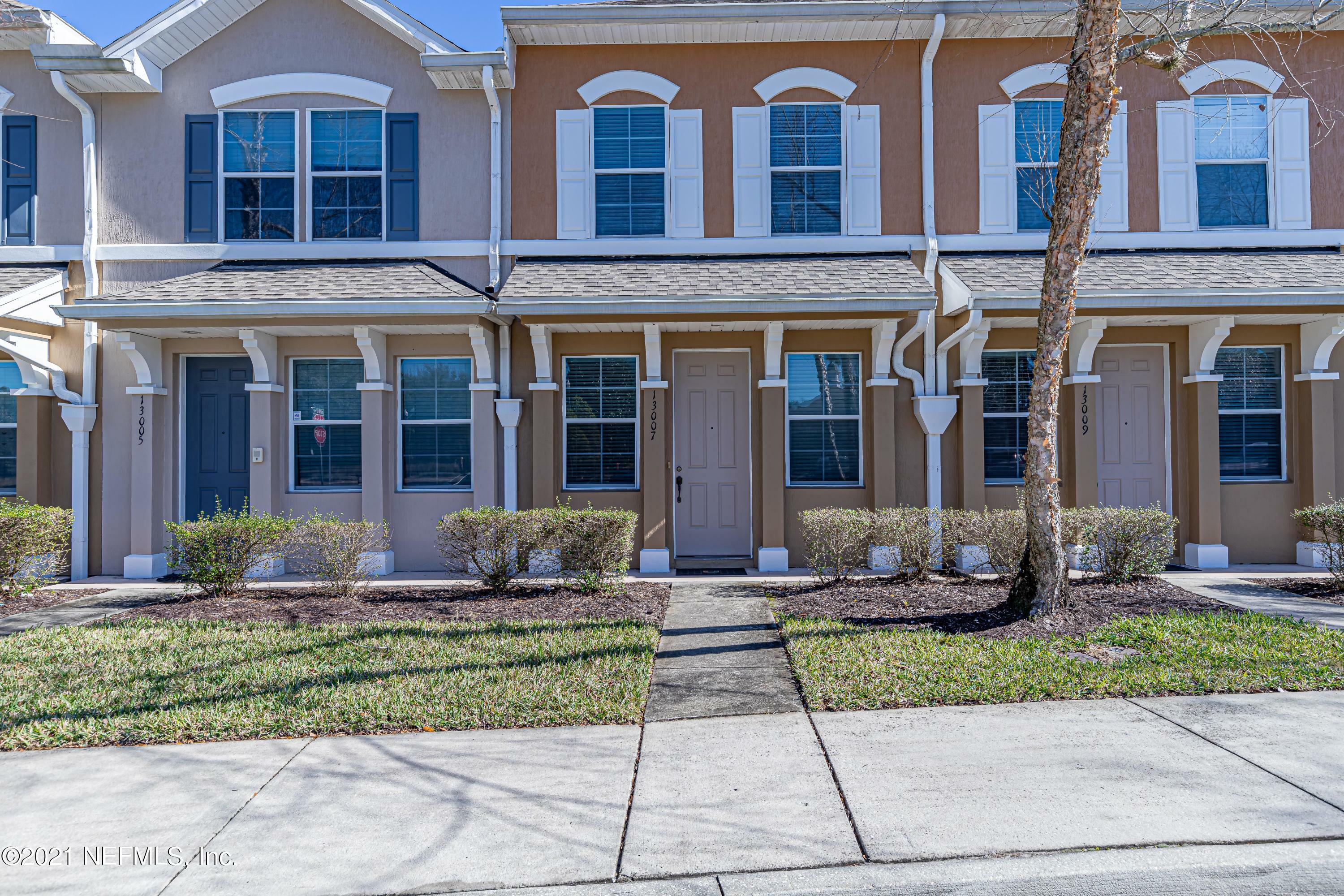 Property Photo:  13007 Shallowater Road  FL 32258 