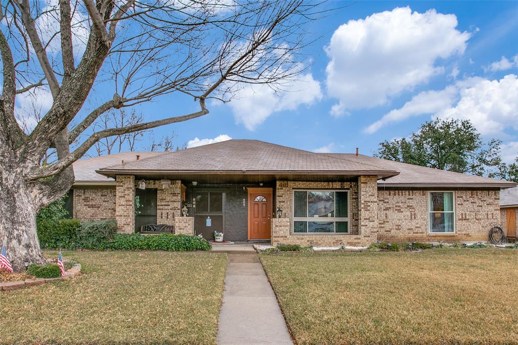Property Photo:  804 Midcreek Drive  TX 76039 