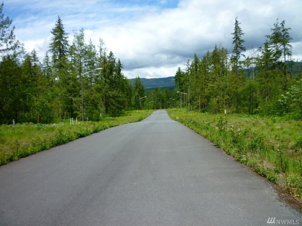 Property Photo: 8582 Trillium Lane WA 98237