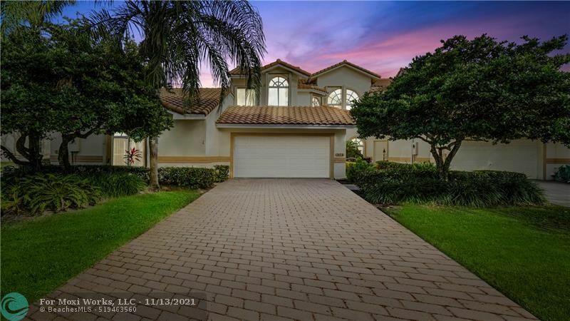 Property Photo:  576 W Palm Aire Dr  FL 33069 