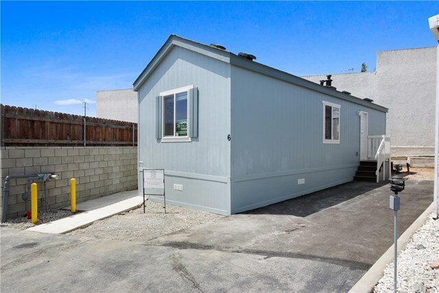 Property Photo:  2355 Lomita Boulevard 6  CA 90717 