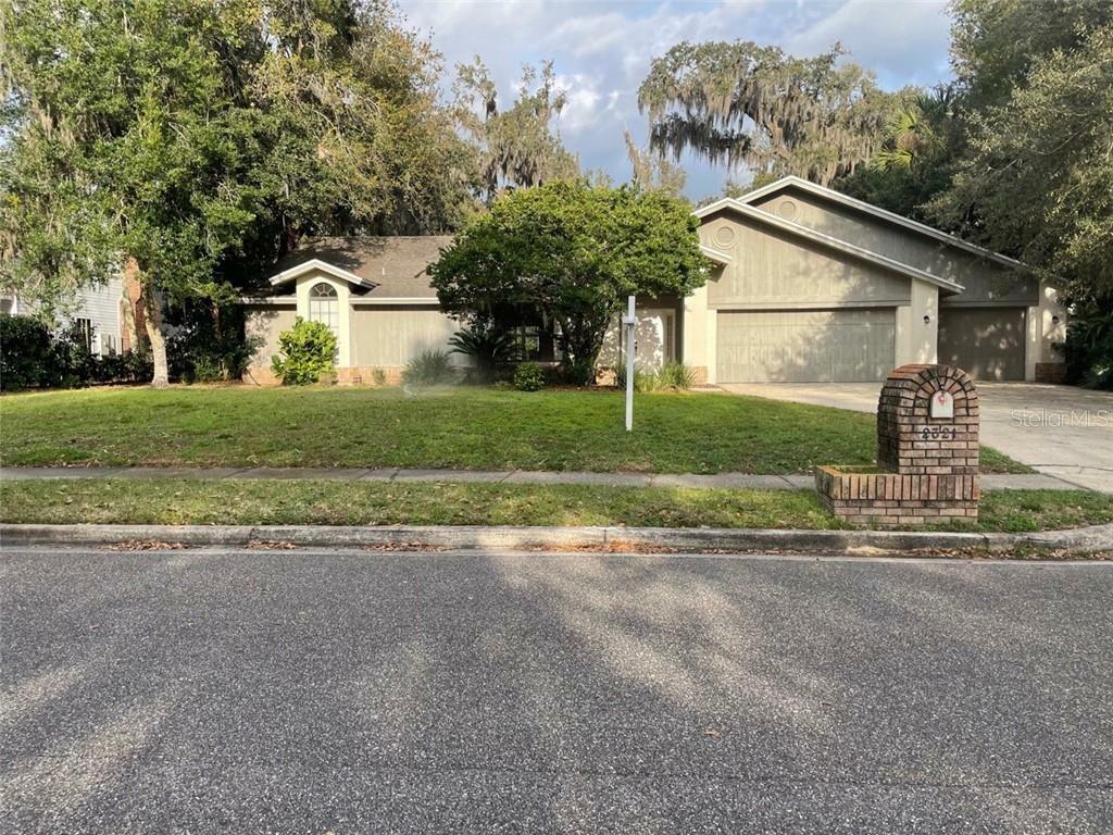 Property Photo:  2321 Westminster Terrace  FL 32765 