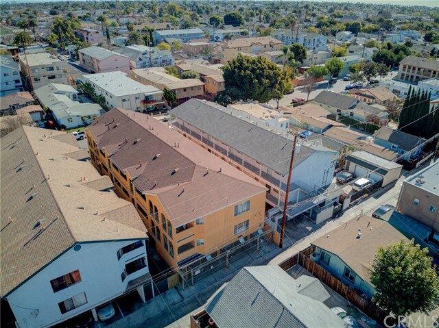 Property Photo: 1061 Dawson Avenue CA 90804