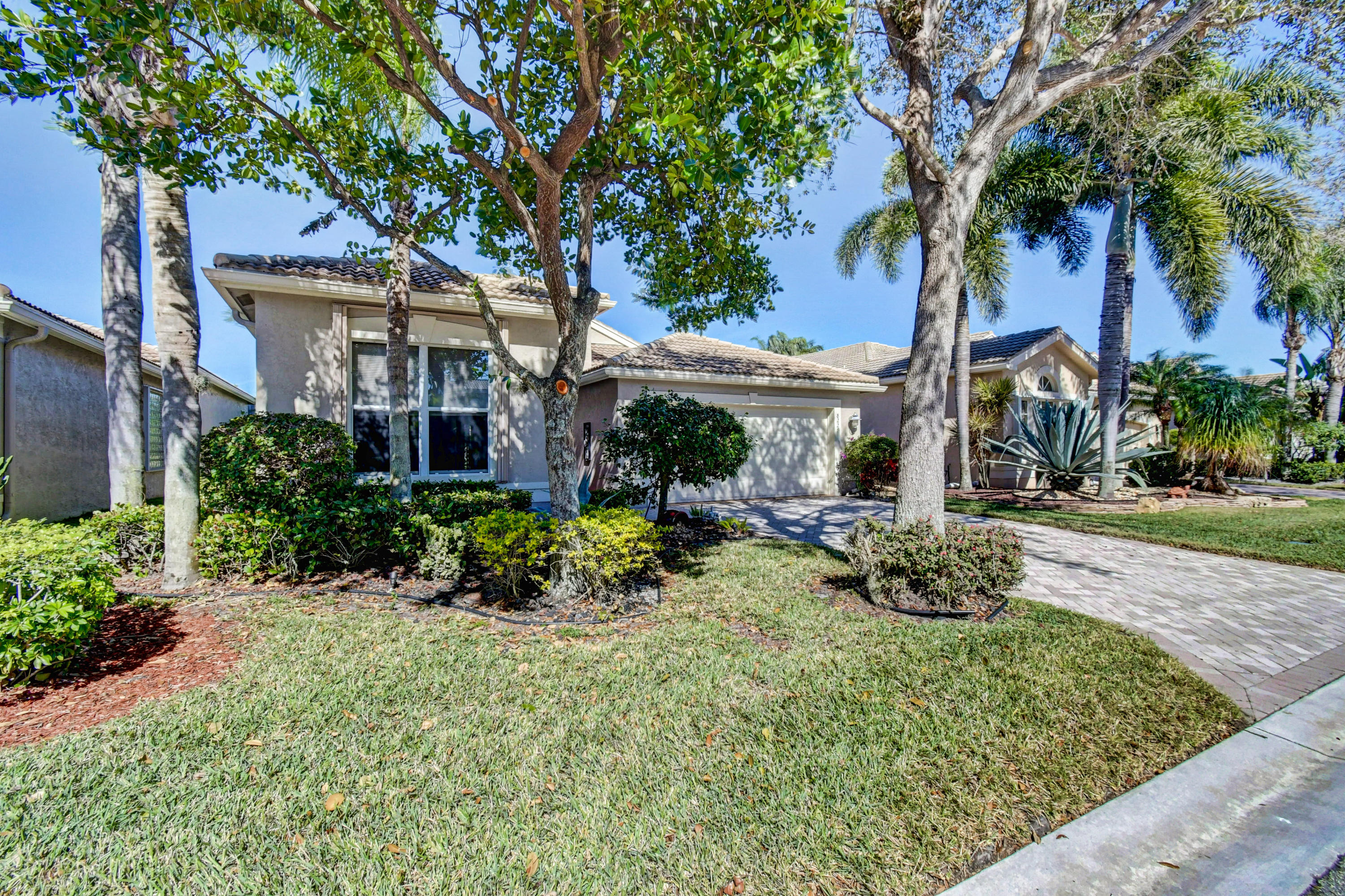 Property Photo:  8227 Seahorse Cove Boulevard  FL 33467 