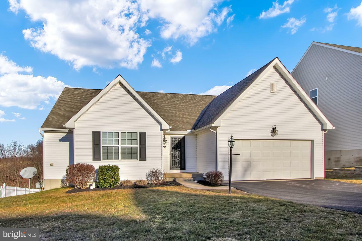 Property Photo:  225 Azalea Drive  PA 17366 