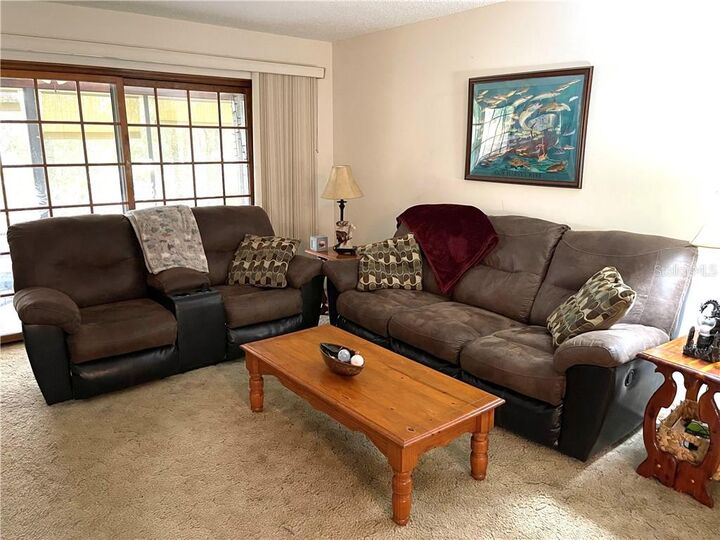 Property Photo:  728 Magnolia Avenue  FL 34452 