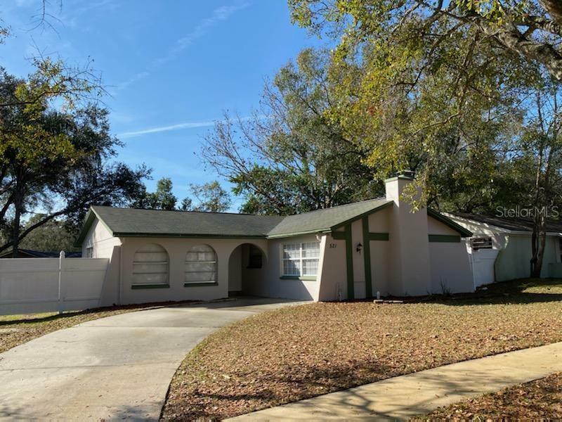 Property Photo:  521 Avocado Circle  FL 33510 