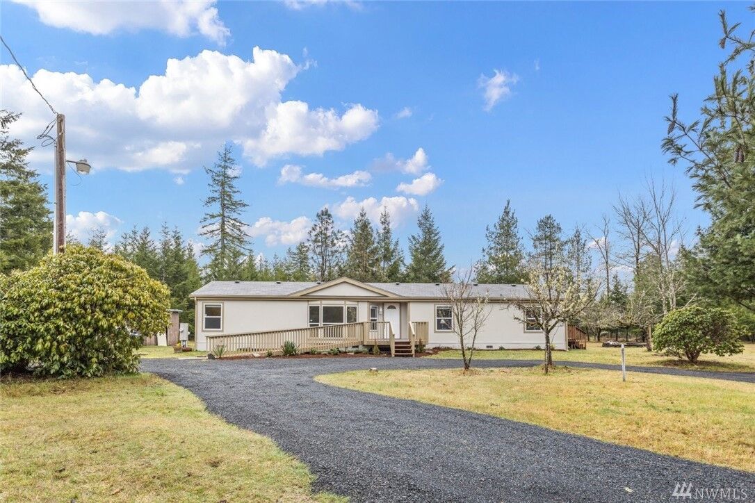Property Photo: 7651 W Matlock Brady Rd WA 98541