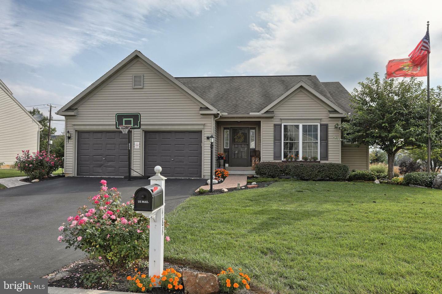 Property Photo: 488 Sweetwater Drive PA 17078