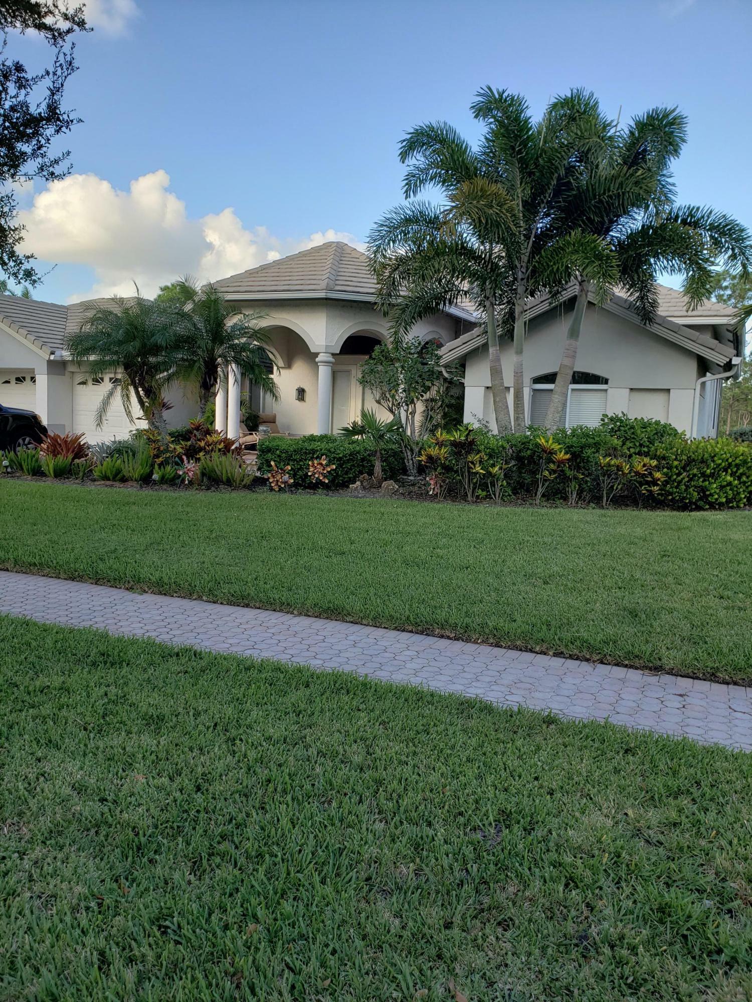 Property Photo:  5171 SW Hammock Creek Drive  FL 34990 