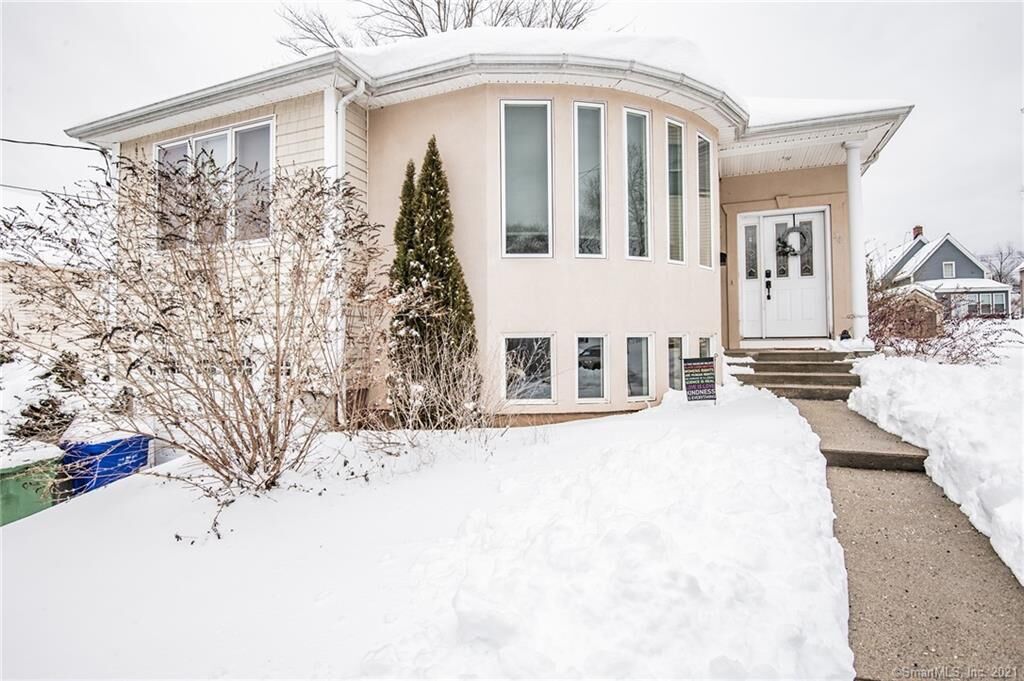 Property Photo: 54 Warner Avenue CT 06457