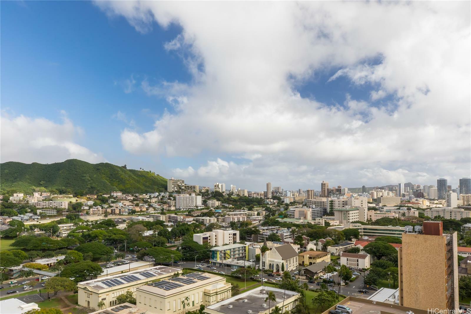 Property Photo:  55 S Kukui Street D2206  HI 96813 