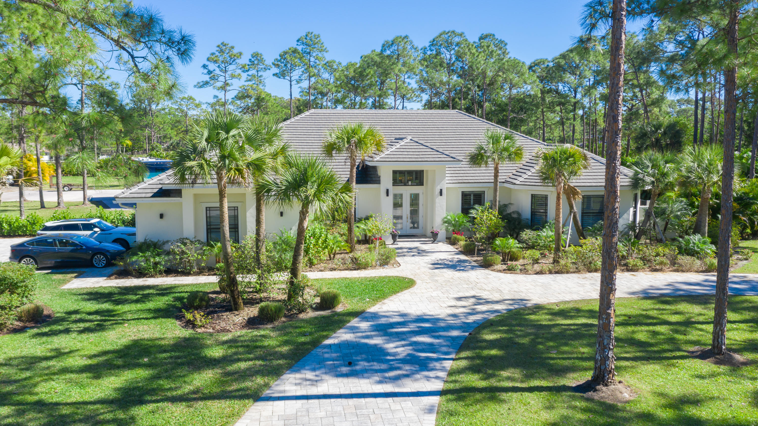 Property Photo: 14528 Pepper Bush Drive FL 33418