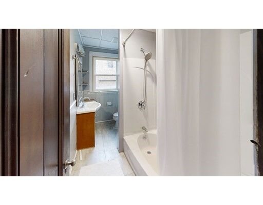 Property Photo:  524 Main St  MA 01801 