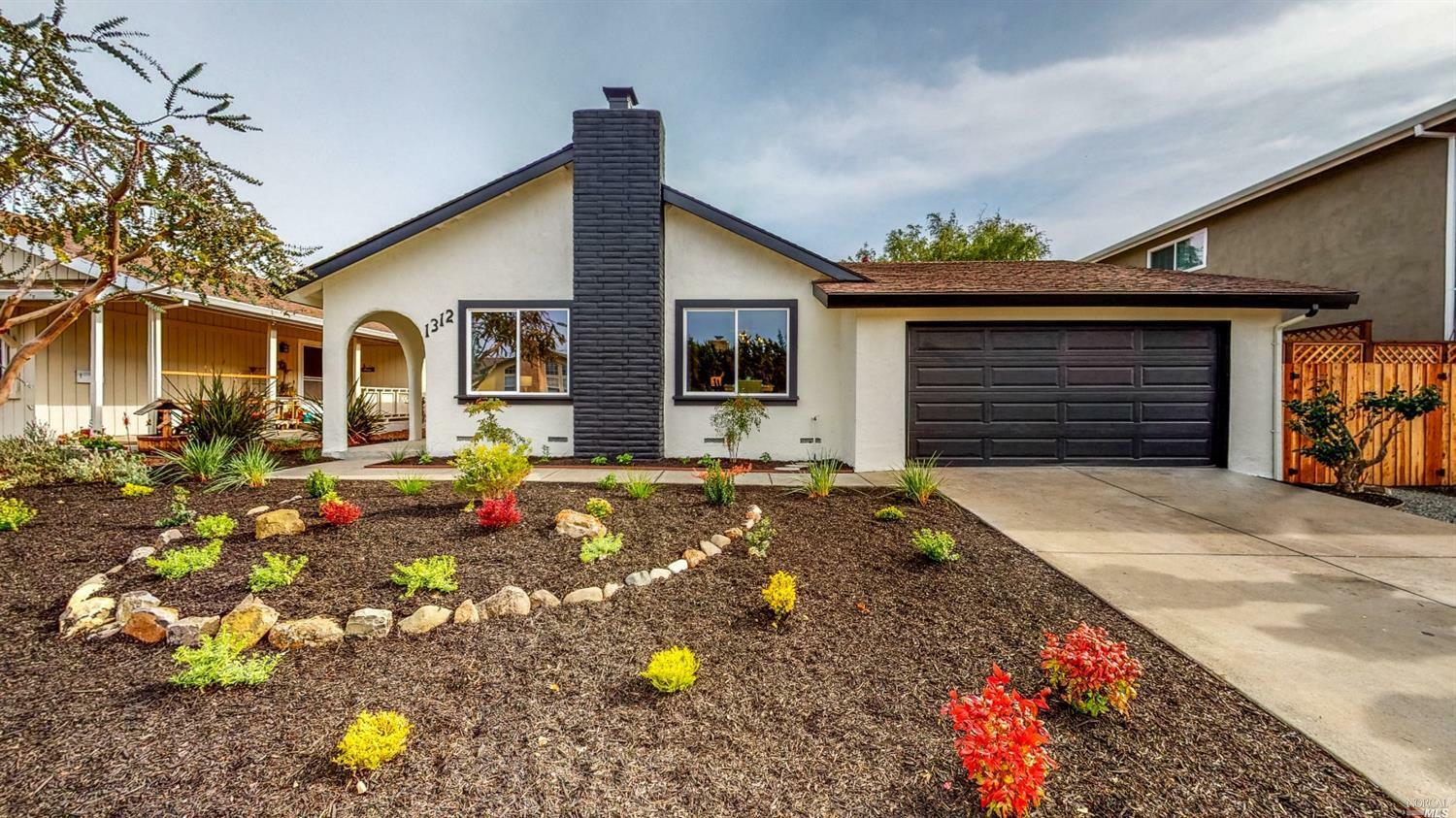 Property Photo:  1312 Berrydale Drive  CA 94954 