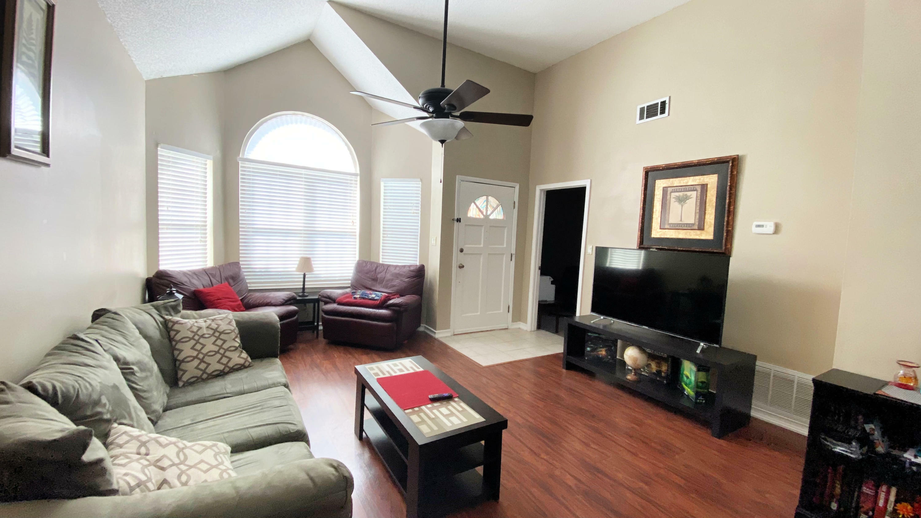 Property Photo: 2525 Georgetown Lane FL 32547