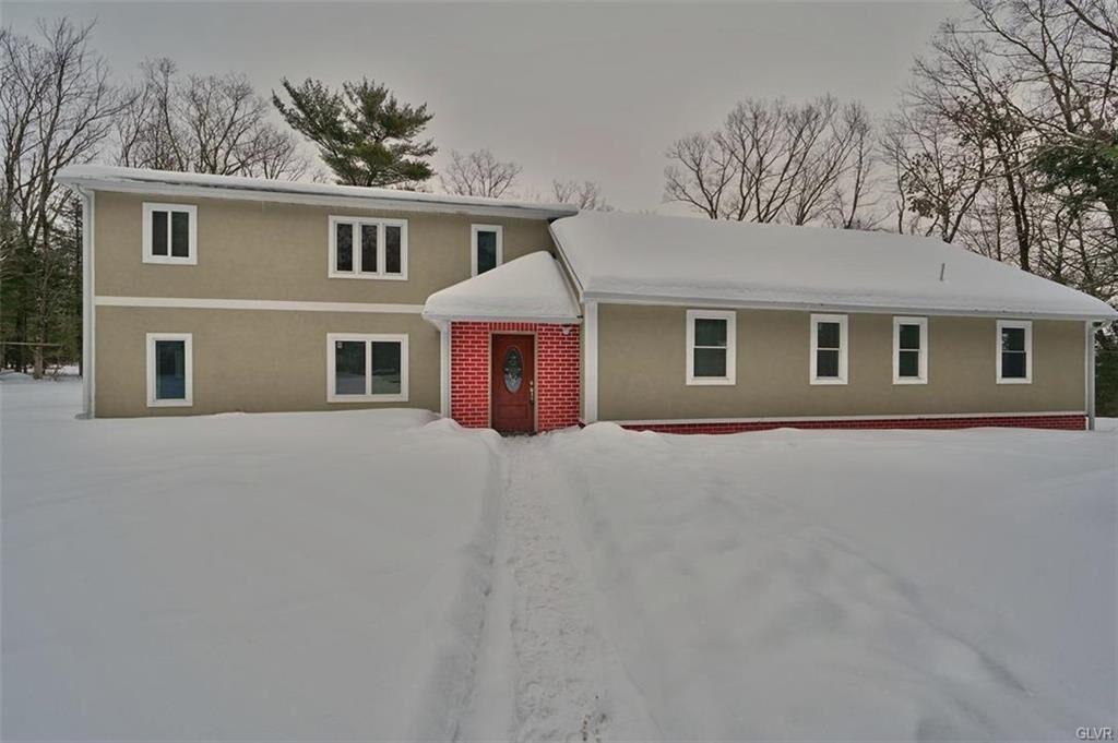 Property Photo: 136 Winter Hill Road PA 18330