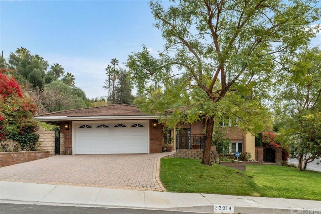 Property Photo:  22914 Gershwin Drive  CA 91364 