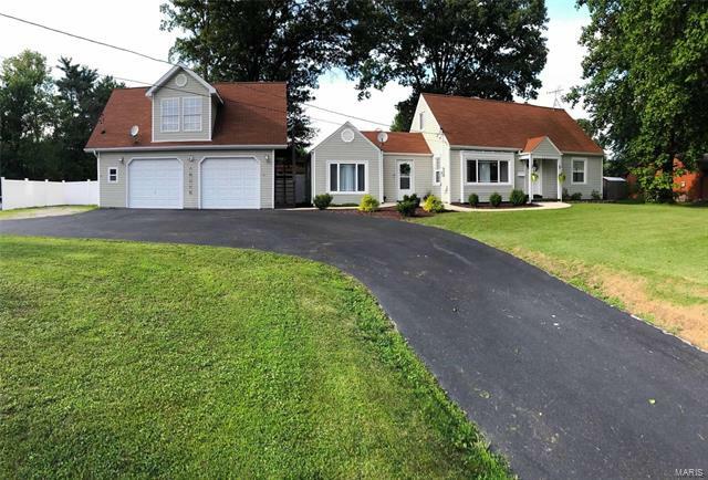 Property Photo: 5425 Humbert Road 62002