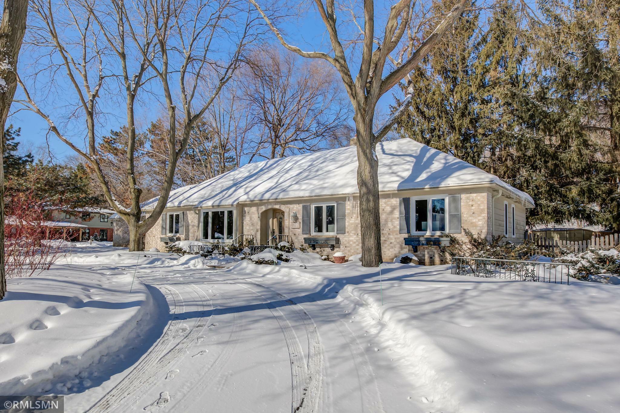 Property Photo:  4812 Gaywood Drive  MN 55345 