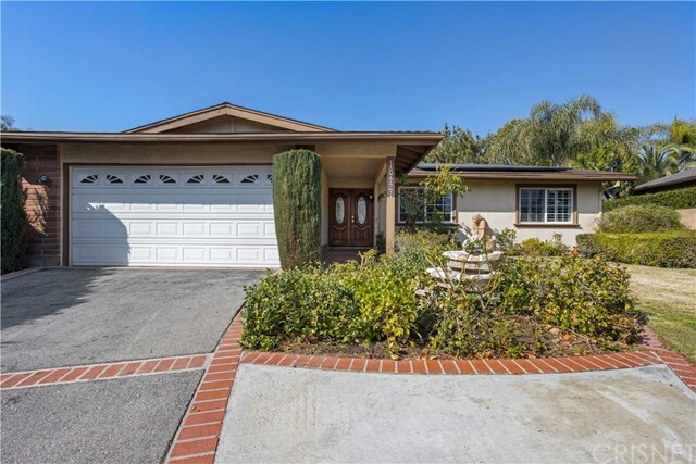 Property Photo:  18421 Algiers Street  CA 91326 