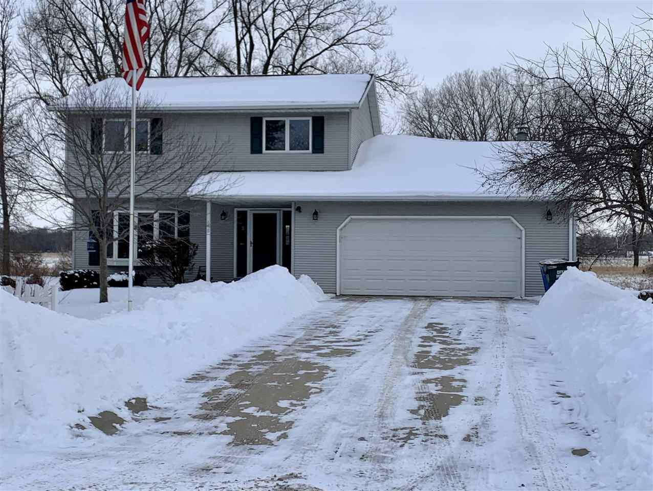 Property Photo:  658 Brittingham Ct  WI 53901 